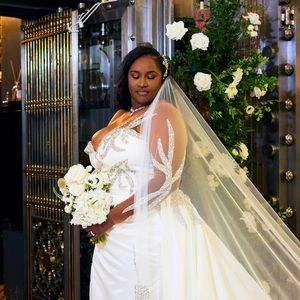 I am selling my DiDomenico custom wedding dress